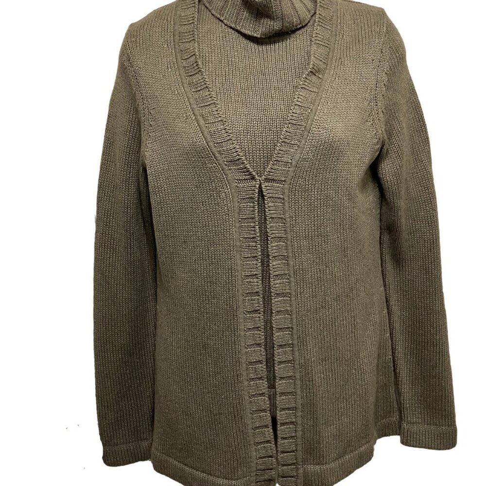 EUC Real Clothes Green Sweater Set Size: Small